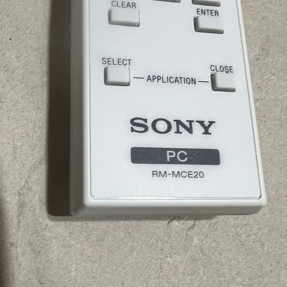 Sony RM-MCE20 PC Remote Control White‎ Media Center Controller